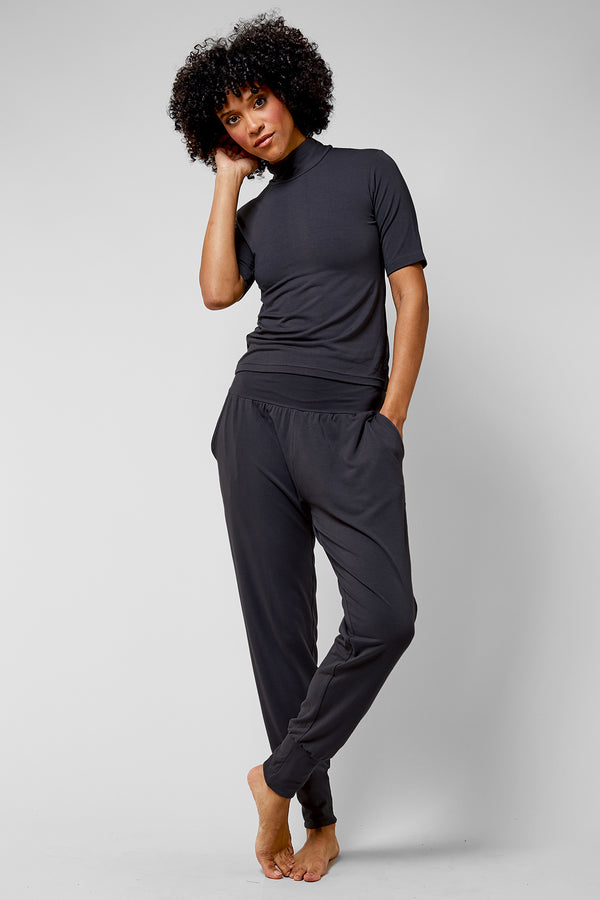 Lightweight Yoga Loose Side Pockets Cuffed Pant Slate