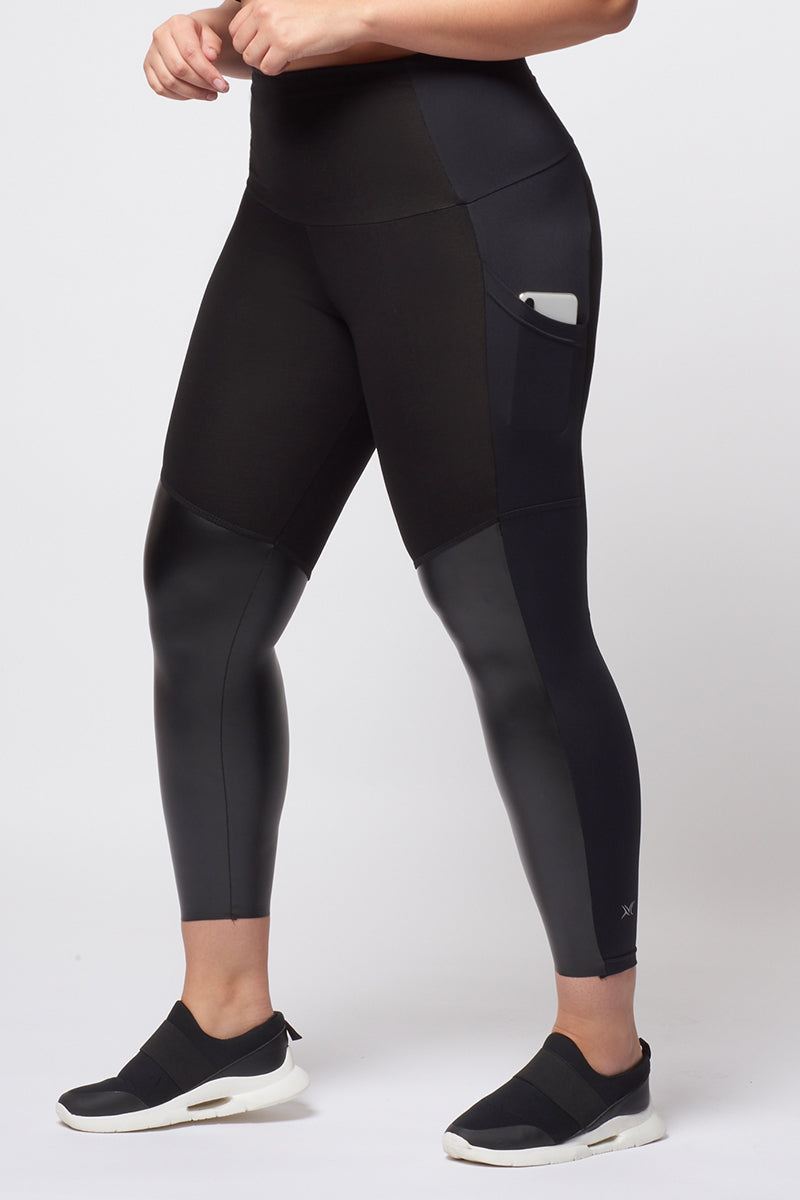 Reflective Side Pocket Leggings with Thermal Brushed Fabric Black– TLC Sport