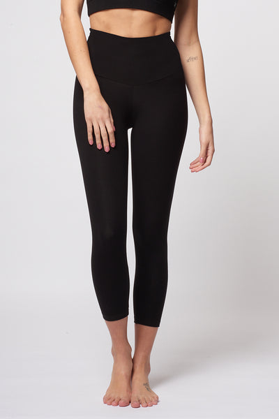 Check styling ideas for「EXTRA STRETCH HIGH RISE CROPPED LEGGINGS PANTS」|  UNIQLO CA