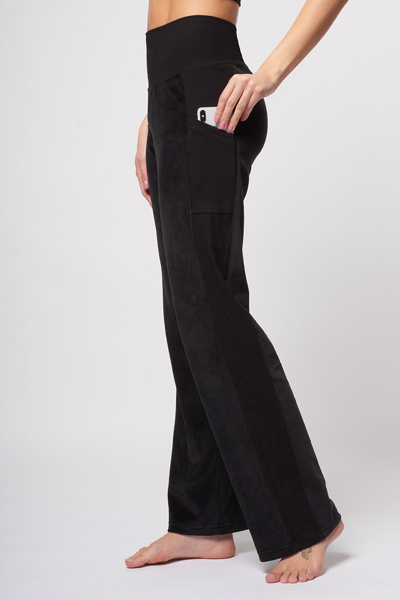 Velvet Loose Trackies Pockets
